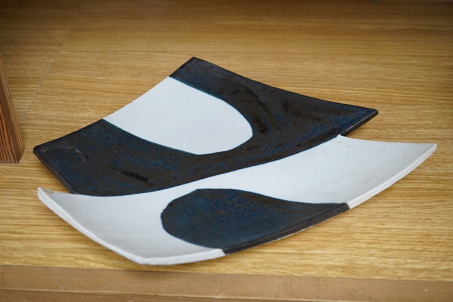 Derek Davis (1926–2008), an asymmetric dish and a small bowl, largest 31.5cm